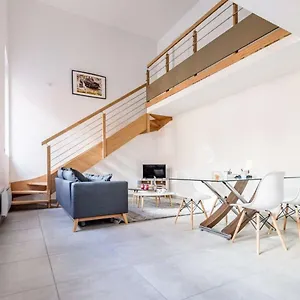 002 - Duplex Moderne - Jeanne D Arc, , Toulouse France