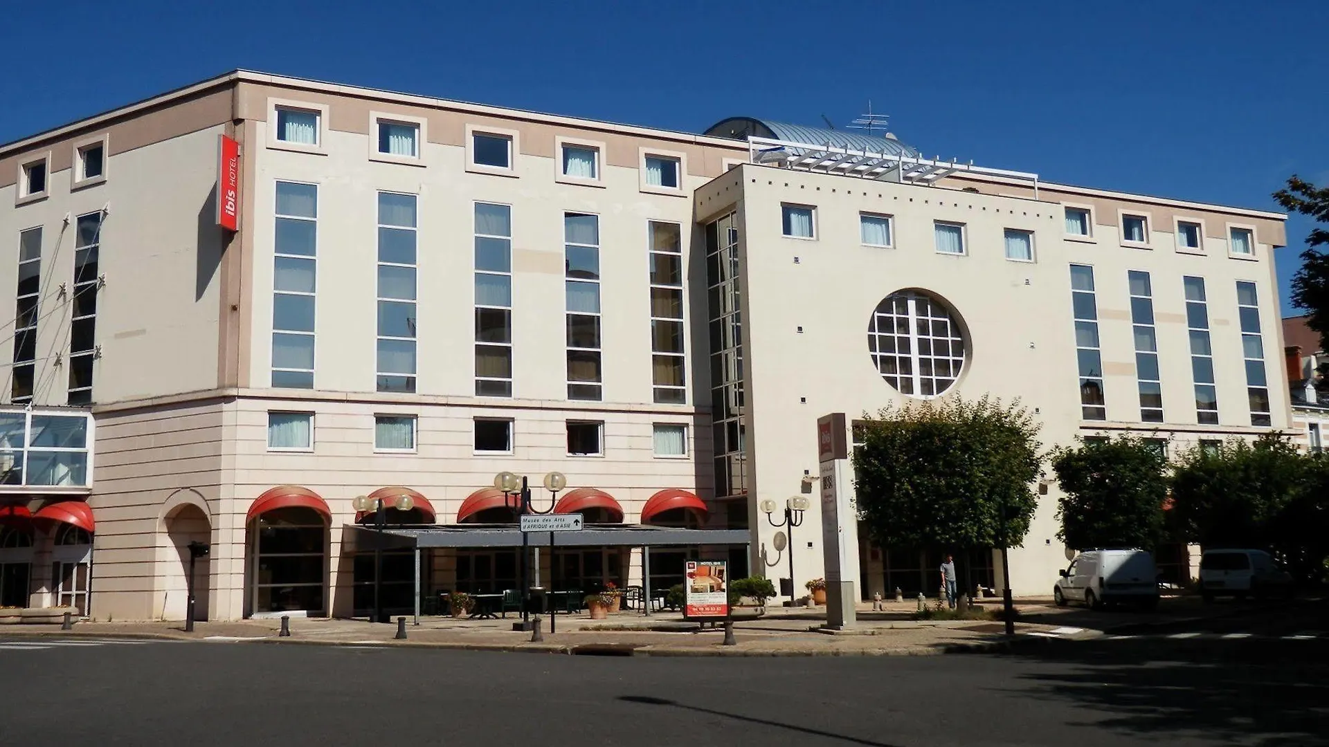 Ibis Vichy Hotel